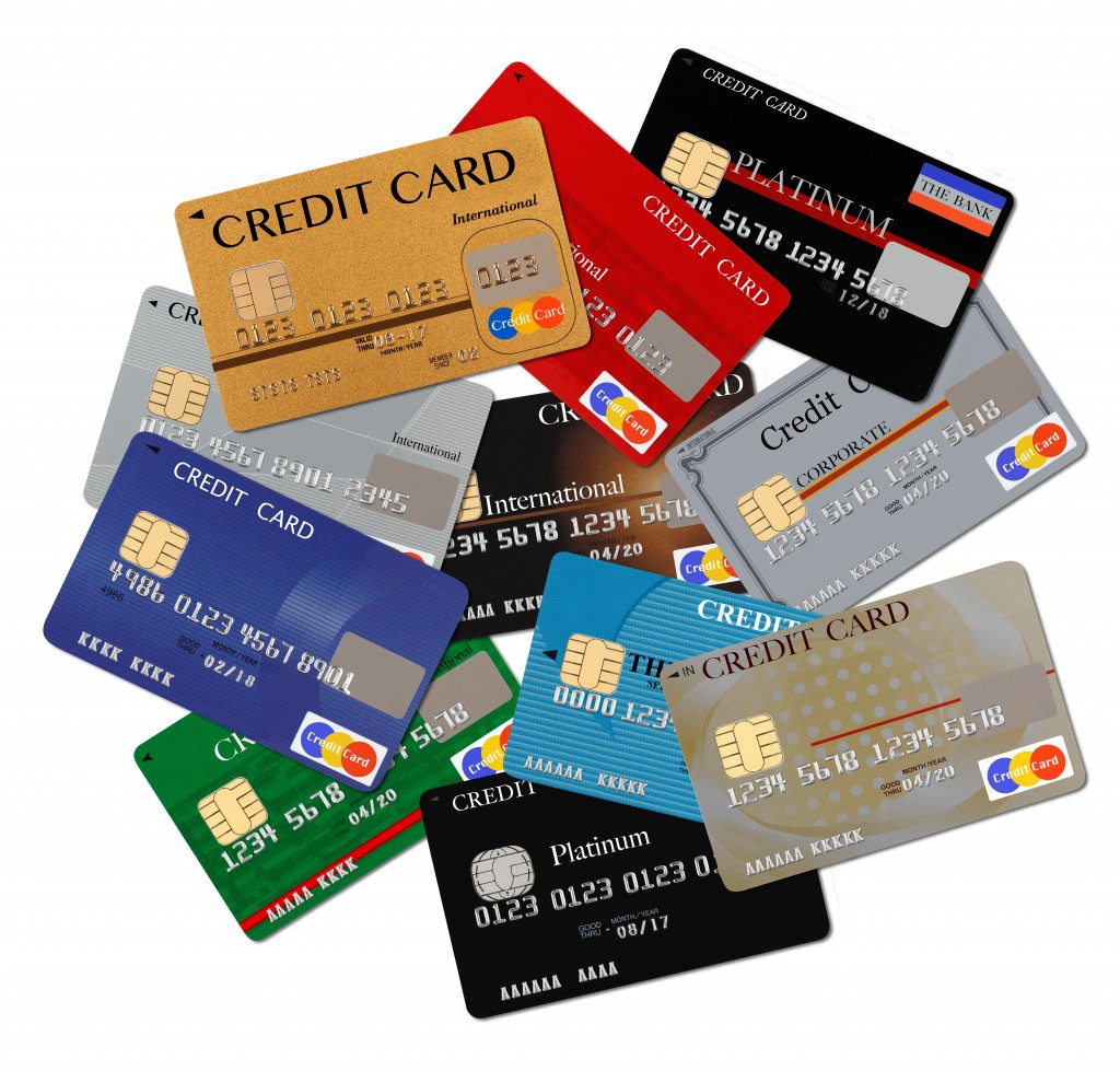 クレジットカードって、何枚持っていればいい？